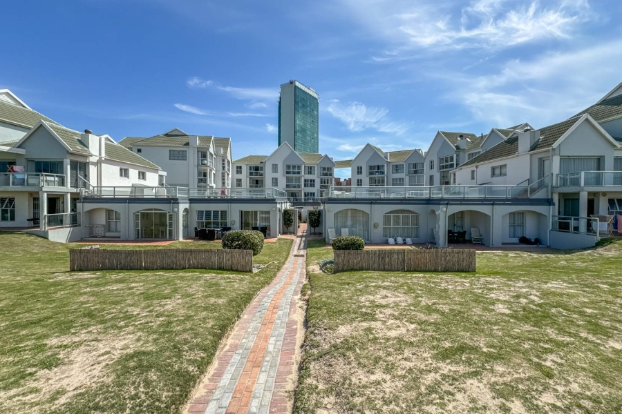 To Let 2 Bedroom Property for Rent in Summerstrand Eastern Cape